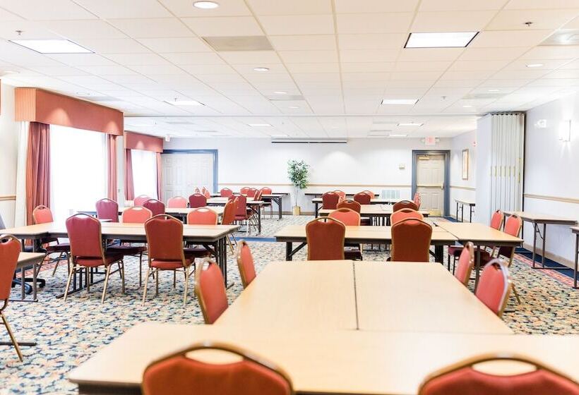 호텔 Country Inn & Suites By Radisson, Helen, Ga