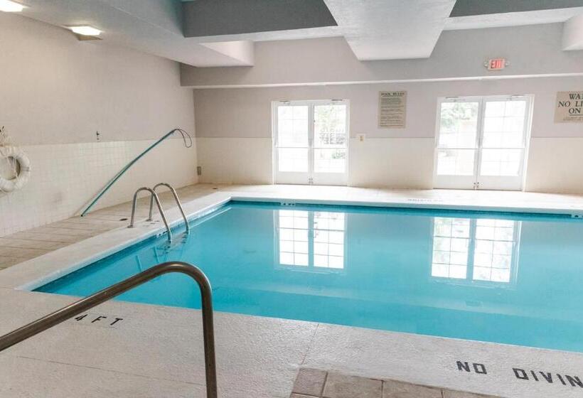 호텔 Country Inn & Suites By Radisson, Helen, Ga