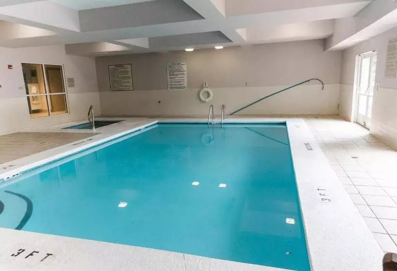 בית מלון כפרי Country Inn & Suites By Radisson, Helen, Ga