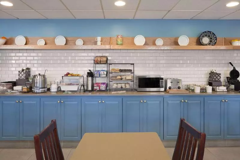 호텔 Country Inn & Suites By Radisson, Warner Robins, Ga