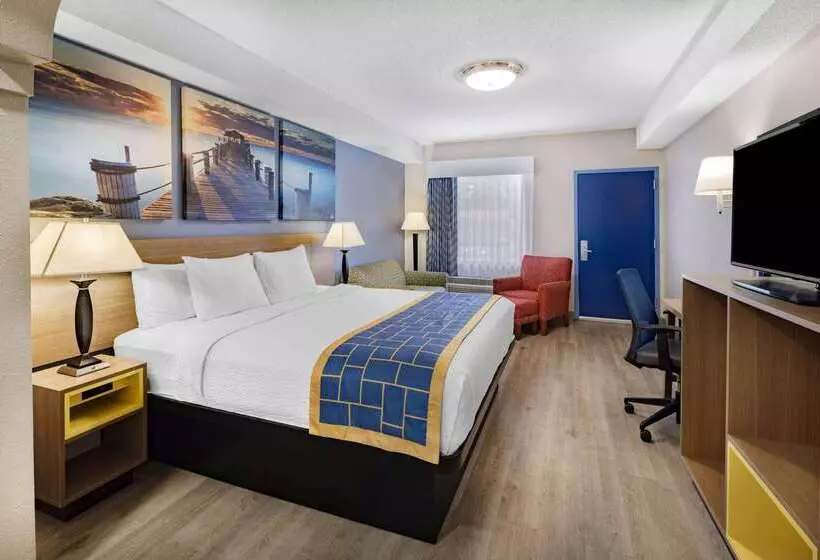 ホテル Days Inn & Suites By Wyndham Savannah Midtown
