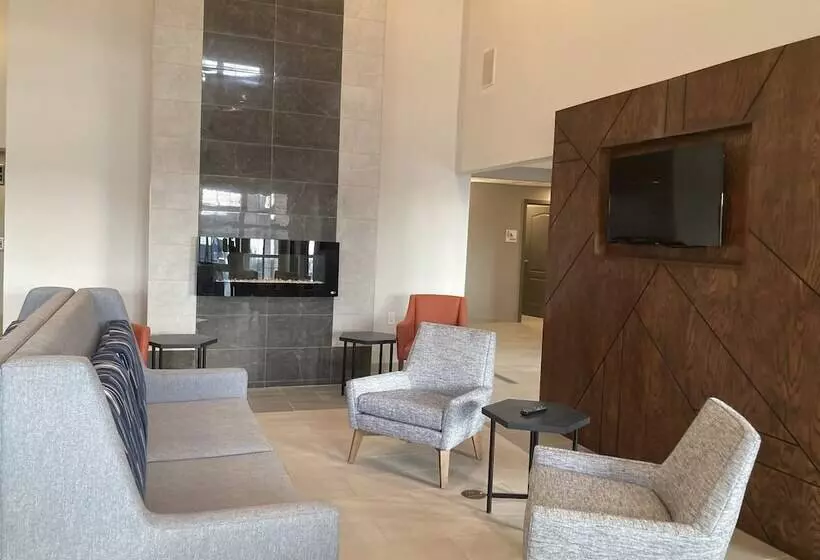 ホテル Holiday Inn Express & Suites Port Washington, An Ihg