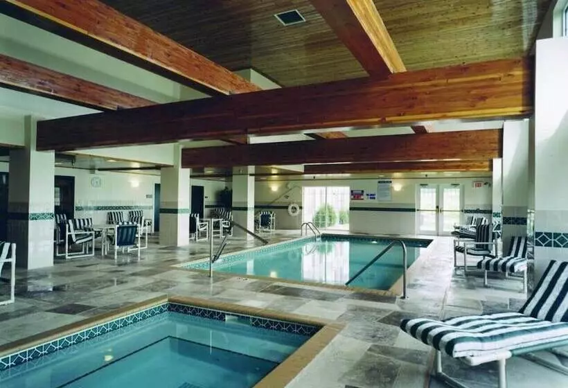 ホテル Holiday Inn Express & Suites Port Washington, An Ihg