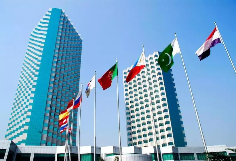 בית מלון כפרי Pantower International