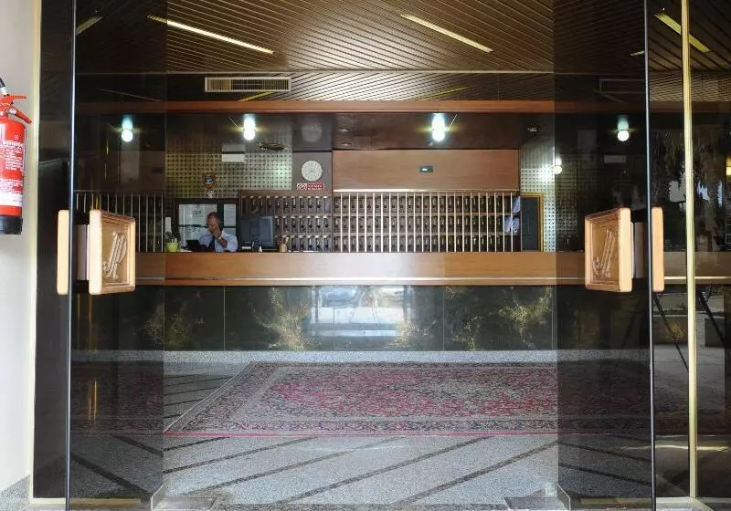 Отель President