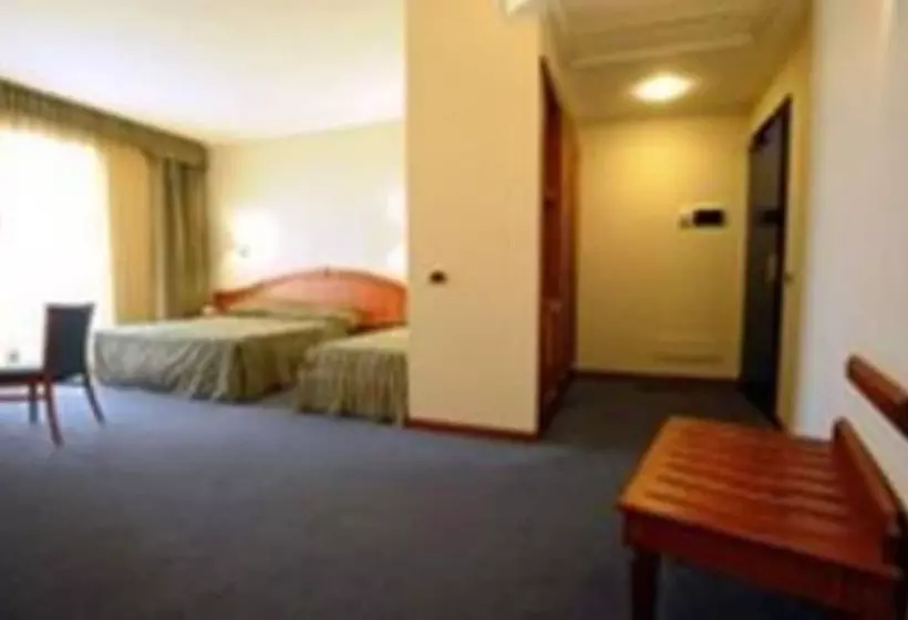 Отель President