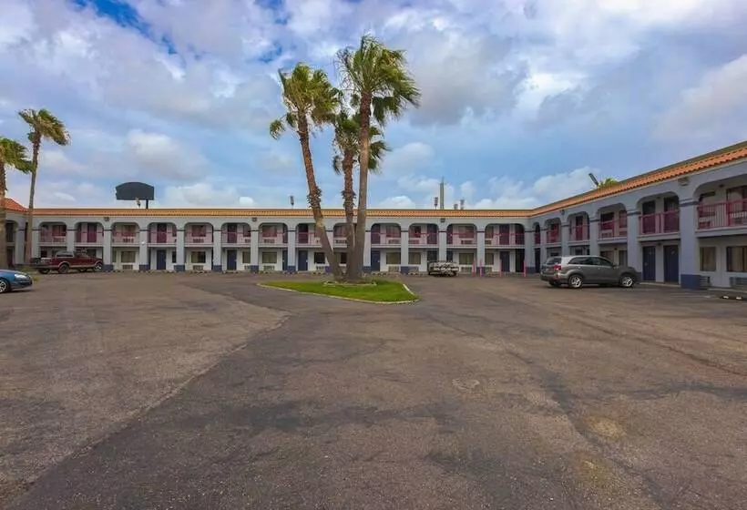 ホテル Corpus Christi North / I 37