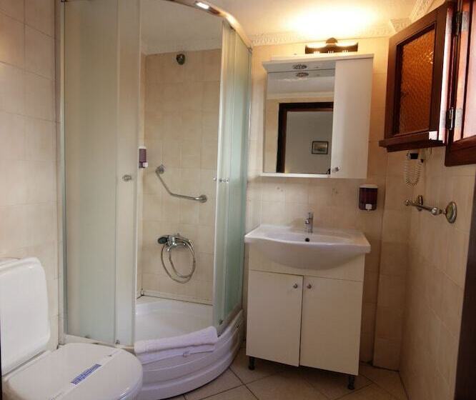 Отель Sun And Sea Beach