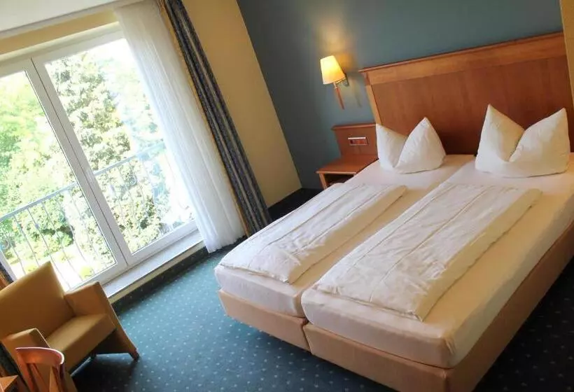 Отель Und Restaurant Eurohof