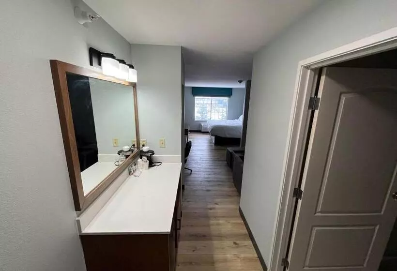 בית מלון כפרי Wingate By Wyndham