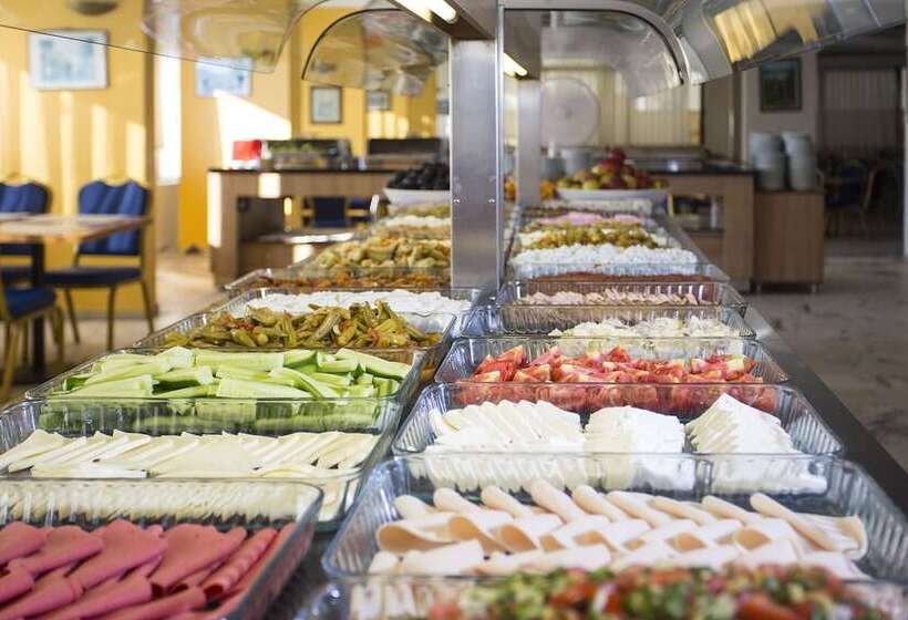 Tuntas Beach Hotel   All Inclusive