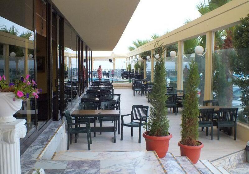 Tuntas Beach Hotel   All Inclusive