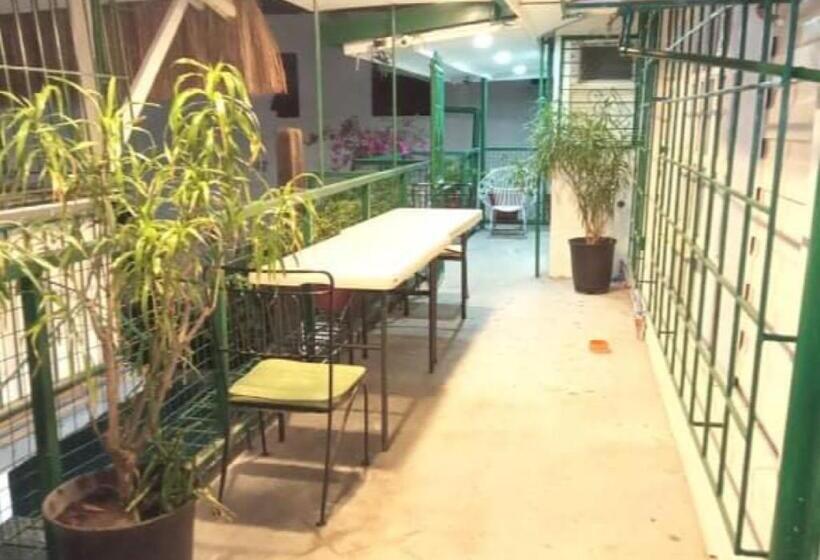 Airport Hostel Manila