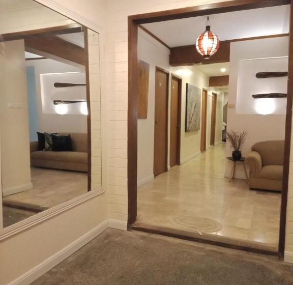 Airport Hostel Manila