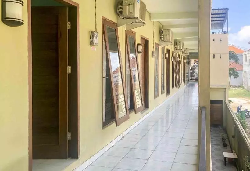 ホテル Anandianta Guesthouse Nusa Dua Redpartner