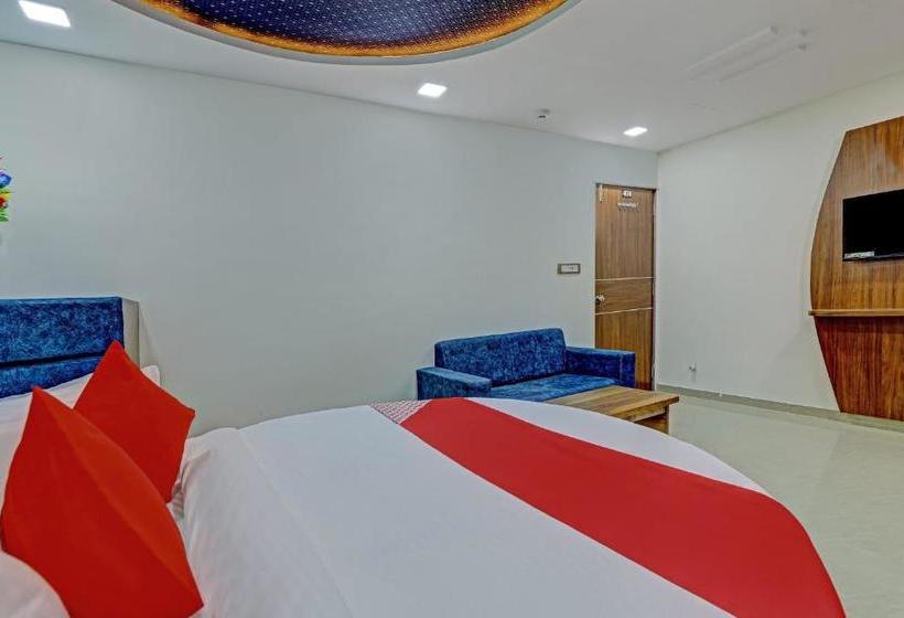 فندق Oyo 75791  Shree Pashupati Inn