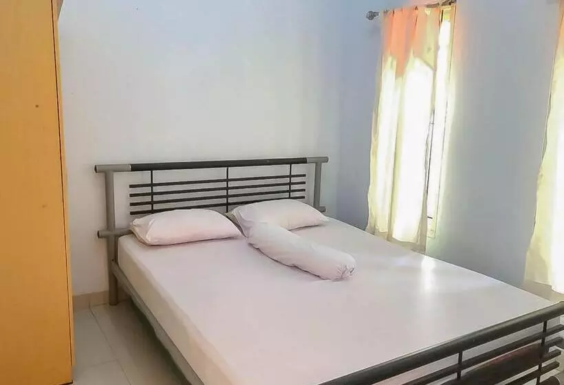Hotelli Taman Wisata Siwalk Cottage Syariah