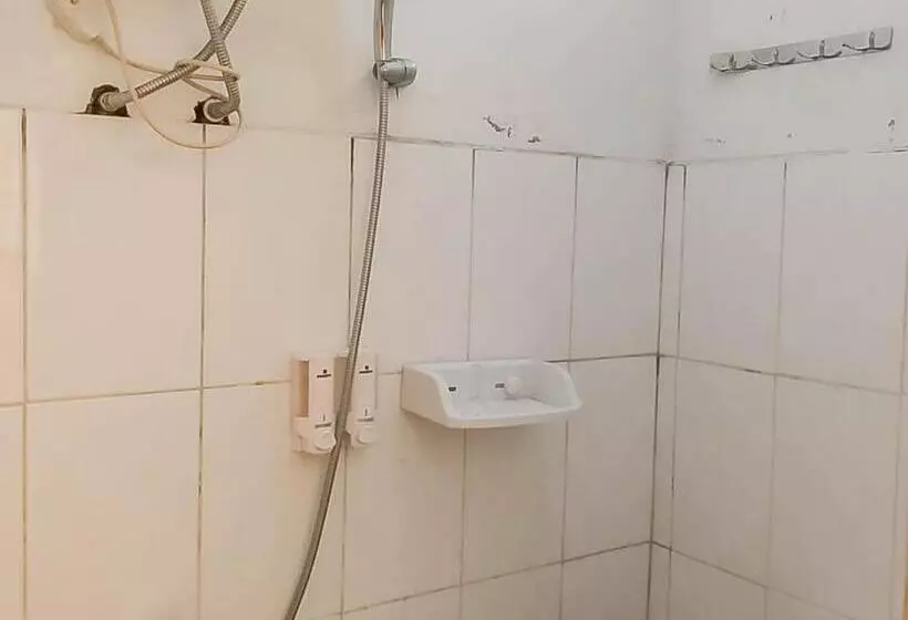 Hotelli Taman Wisata Siwalk Cottage Syariah