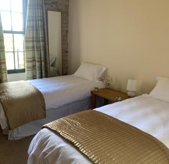 هتل The Weavers Shed