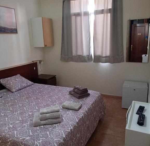 Kiki Vivienda Bed & Breakfast