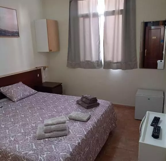 Kiki Vivienda Bed & Breakfast