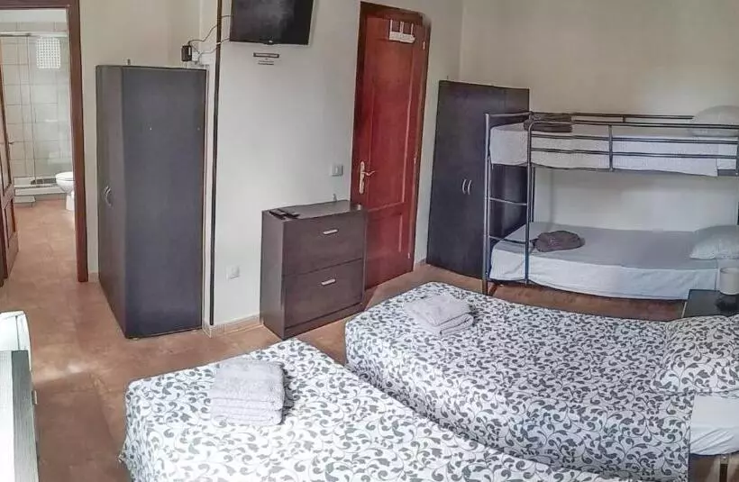 Kiki Vivienda Bed & Breakfast
