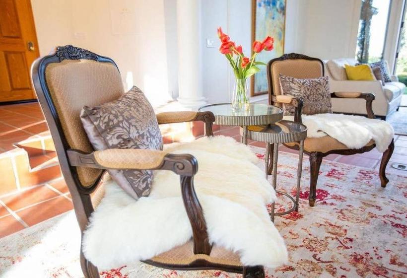 住宿加早餐 Chateau Robles Vineyard English Garden