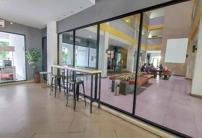 בית מלון כפרי Apartemen Sentra Timur Residence   Cheap Inn Tower Orange