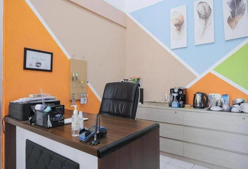 בית מלון כפרי Apartemen Sentra Timur Residence   Cheap Inn Tower Orange