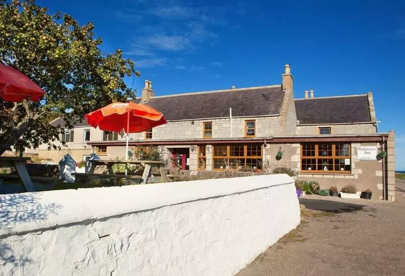 Hotelli Balintore Inn