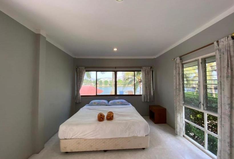 호텔 Oyo 647 Sudjai Resort