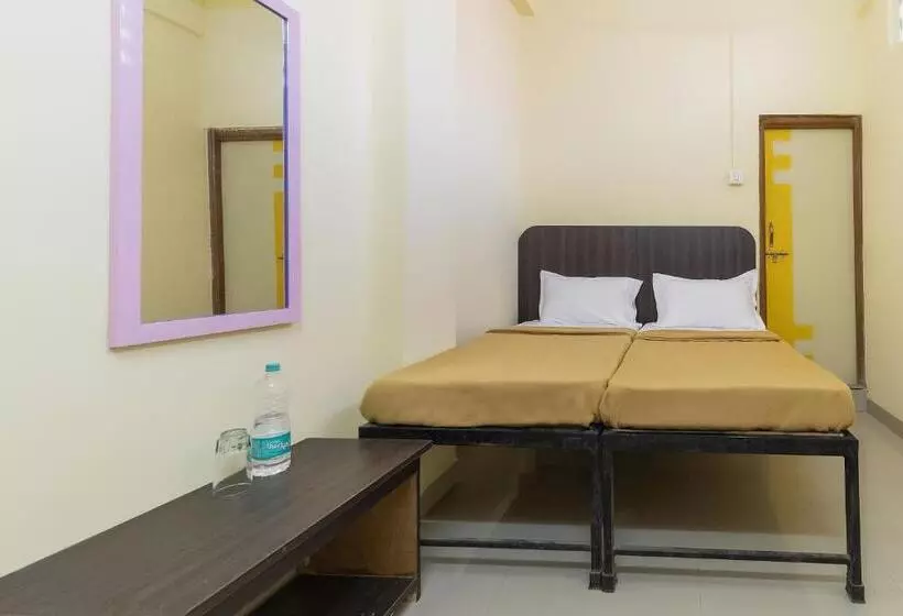 Hotelli Spot On Shree Gajanan