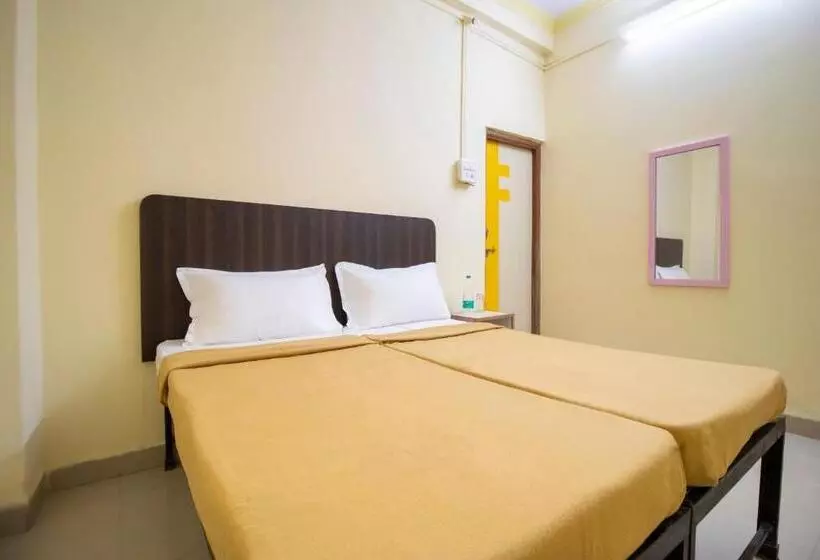 Hotelli Spot On Shree Gajanan
