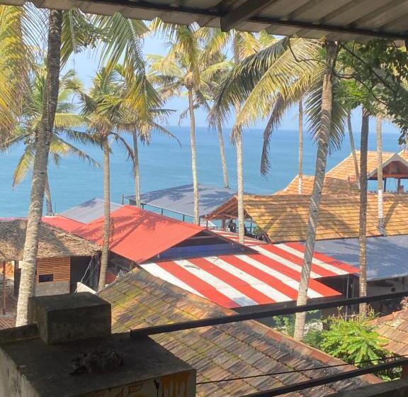 بنسيون Paradise Inn Beach Resort