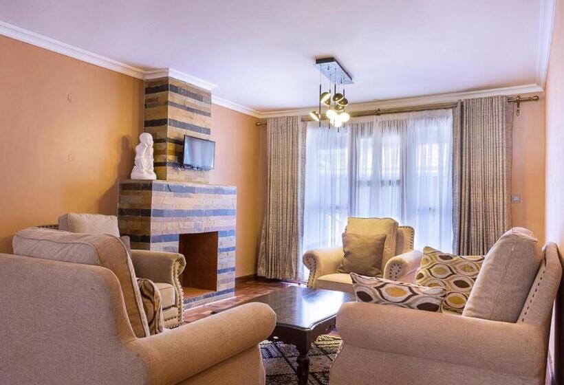 استراحتگاه Comfort Gardens Sweetwaters