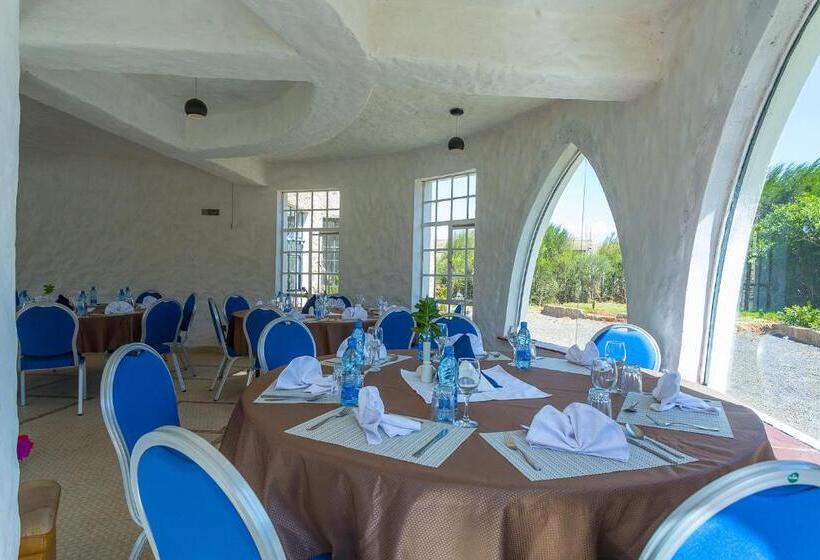 استراحتگاه Comfort Gardens Sweetwaters