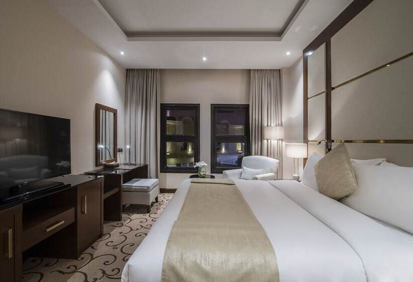 Vittori Palace Hotel And Residences