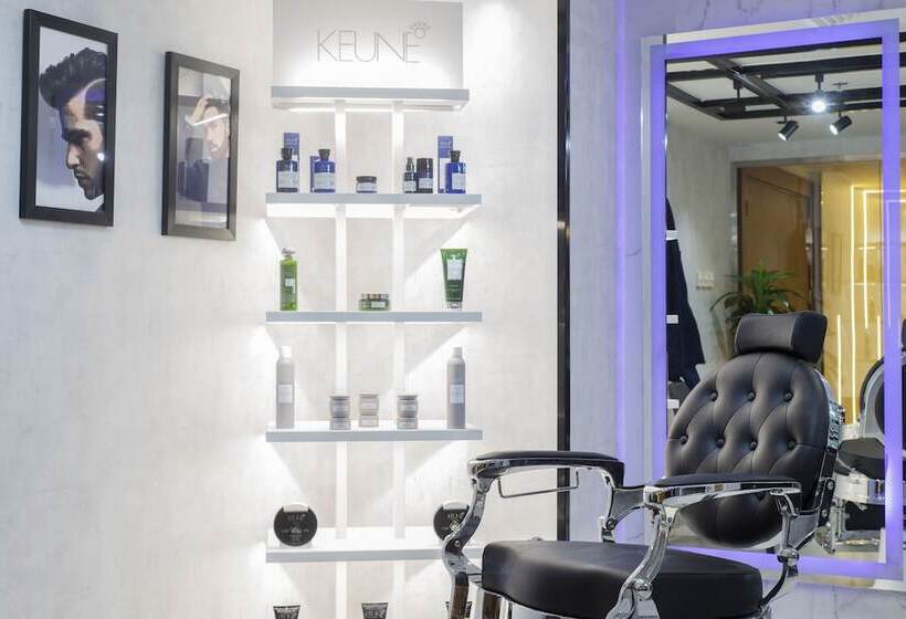 Vittori Palace Hotel And Residences