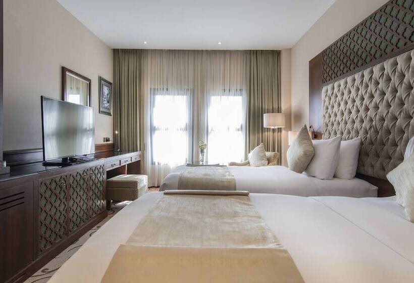 Vittori Palace Hotel And Residences