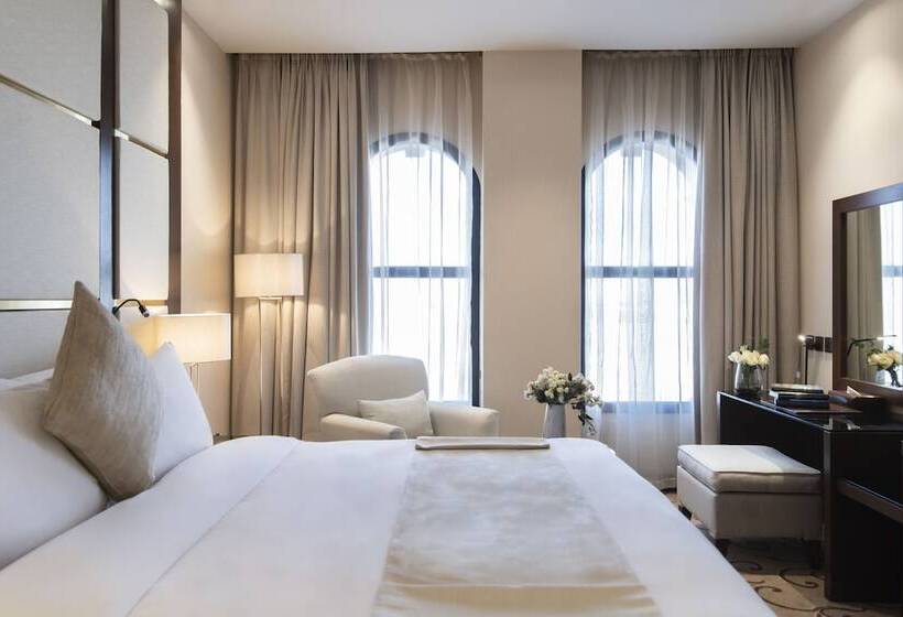 Vittori Palace Hotel And Residences