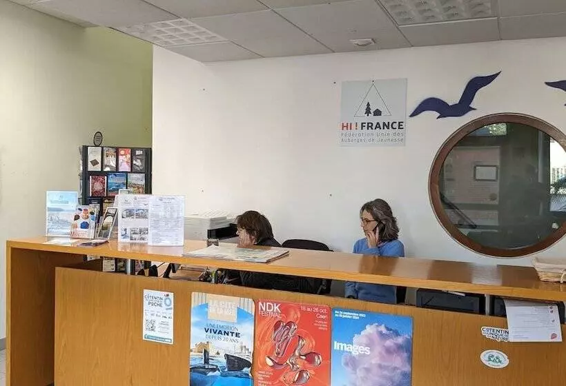 Auberge De Jeunesse Hi Cherbourg
