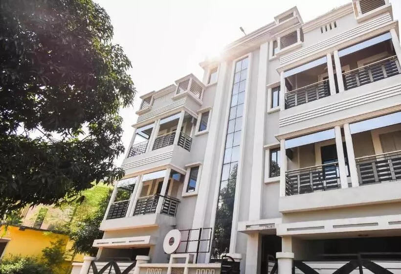 ホテル Flagship 75693 Pradhan Palace