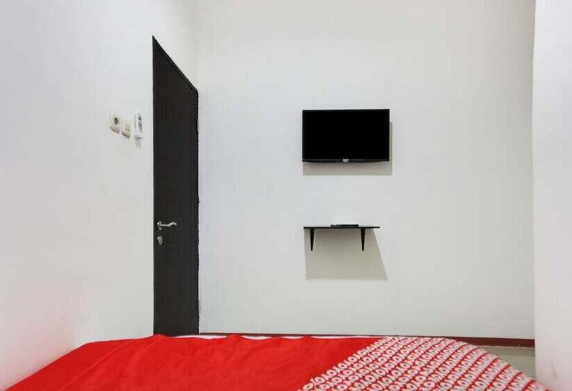 בית מלון כפרי Citara Jaya Guesthouse Mitra Reddoorz