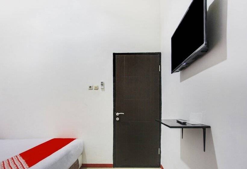 בית מלון כפרי Citara Jaya Guesthouse Mitra Reddoorz