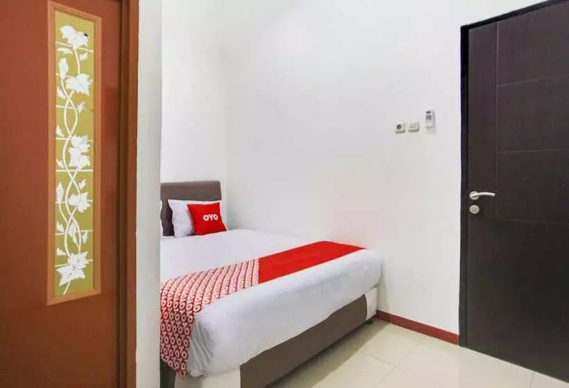 ホテル Citara Jaya Guesthouse Mitra Reddoorz