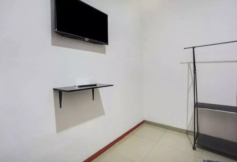 ホテル Citara Jaya Guesthouse Mitra Reddoorz