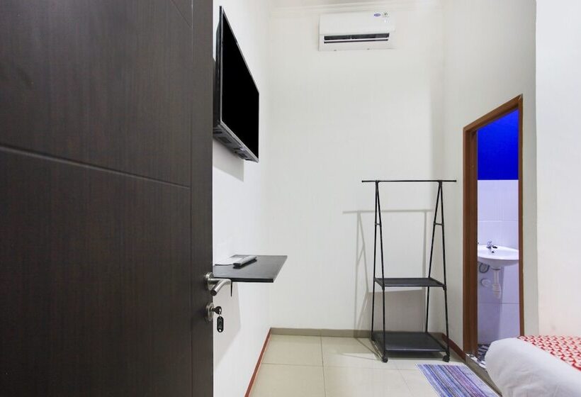 בית מלון כפרי Citara Jaya Guesthouse Mitra Reddoorz