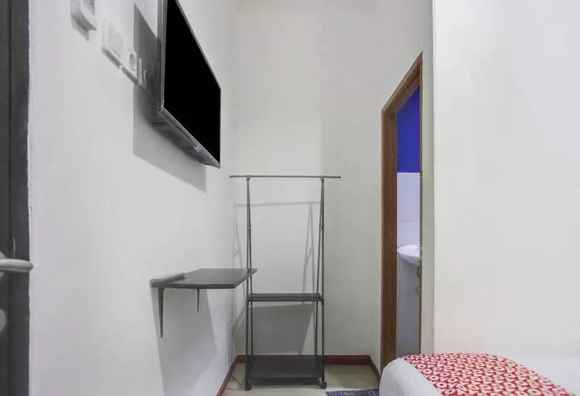 ホテル Citara Jaya Guesthouse Mitra Reddoorz