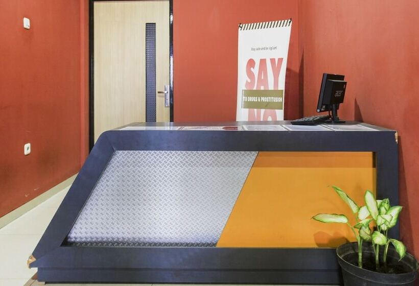 בית מלון כפרי Citara Jaya Guesthouse Mitra Reddoorz