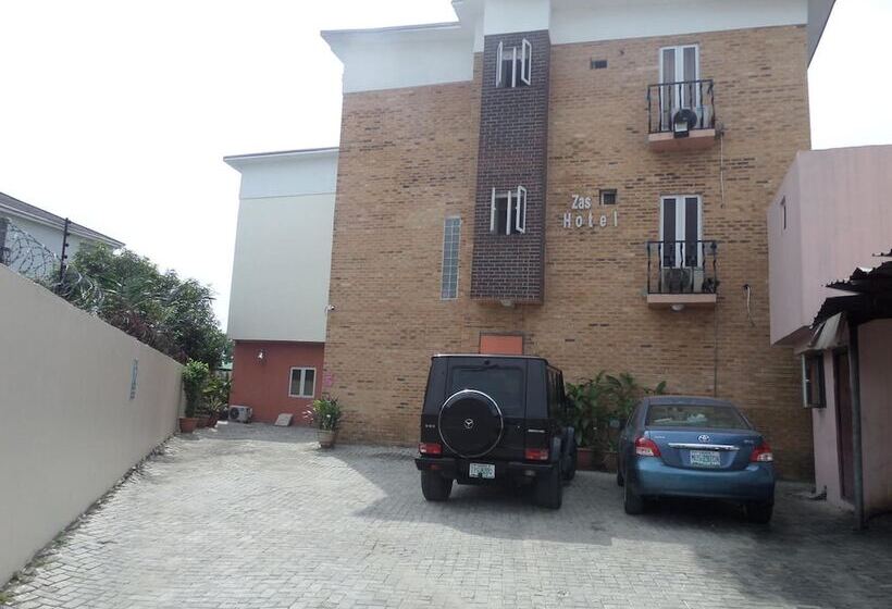 هتل Zasarii